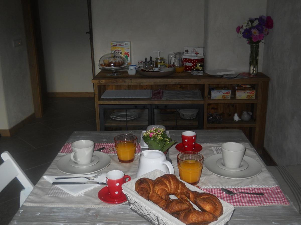 La Vita In Campagna Villa di Tirano Kültér fotó
